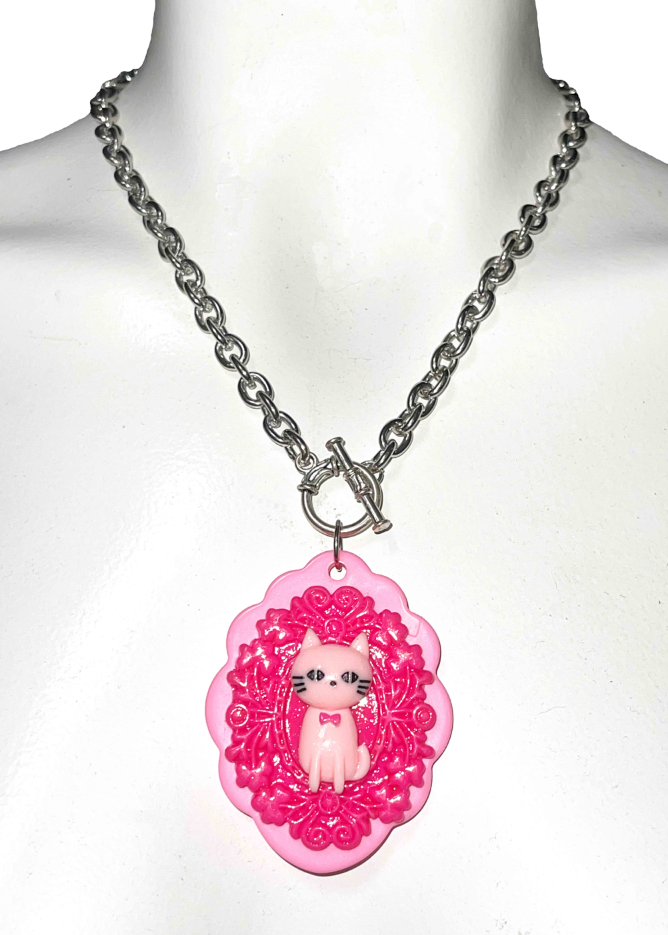 kitty cameo necklace by pink brigade for pinky star